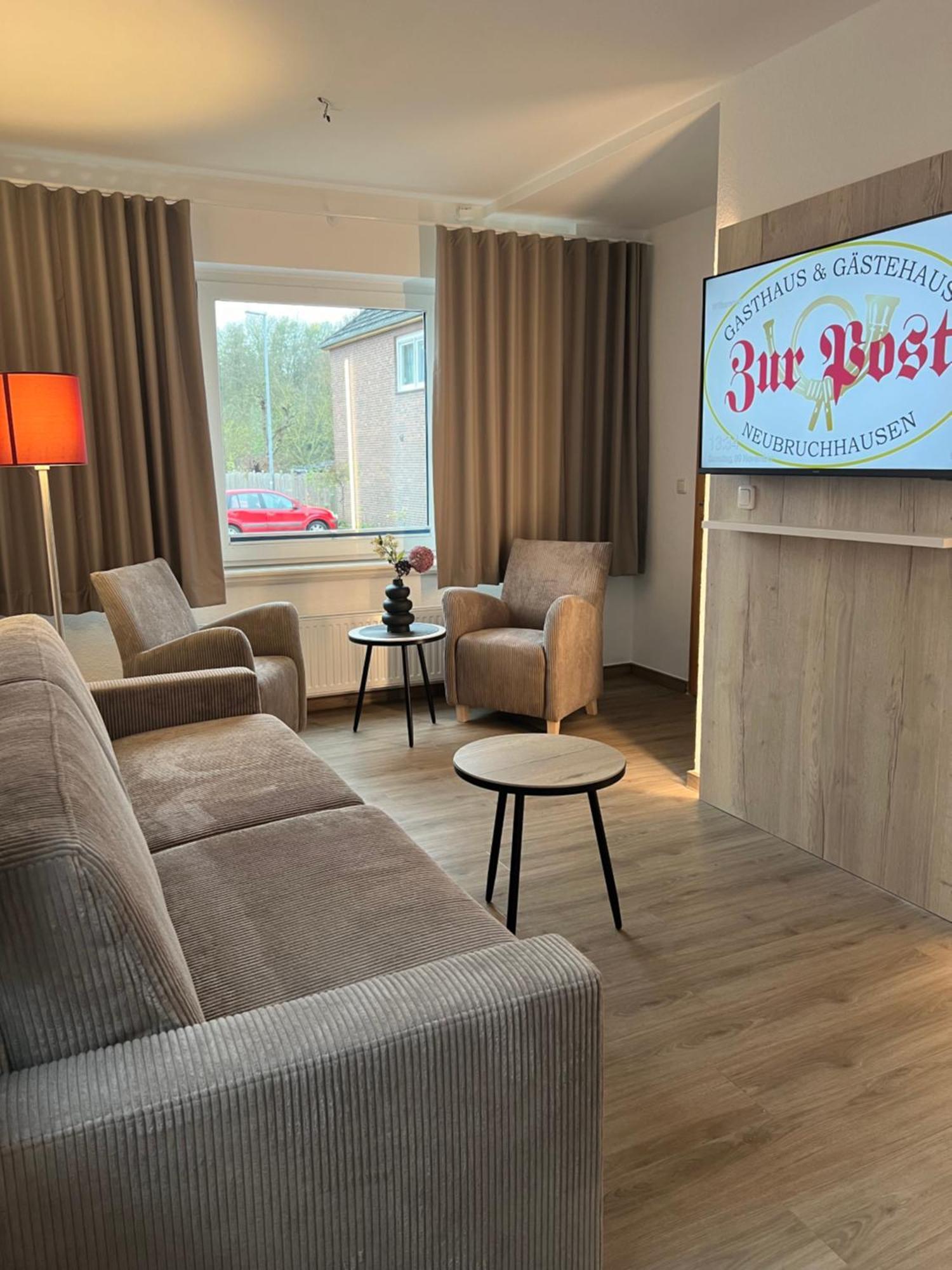 Hotel Zur Post Neubruchhausen エクステリア 写真