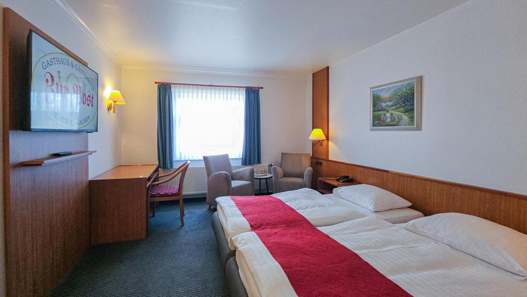 Hotel Zur Post Neubruchhausen エクステリア 写真